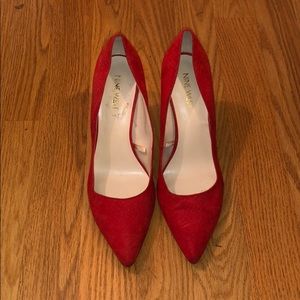 Red pumps